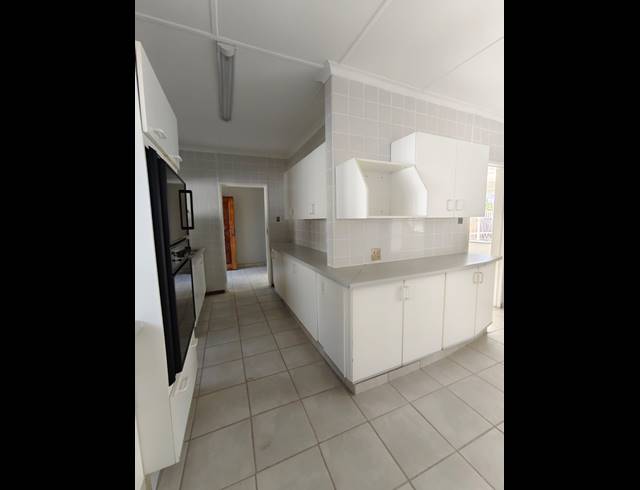 3 BEDROOM HOUSE TO LET IN SASOLBURG CENTRAL